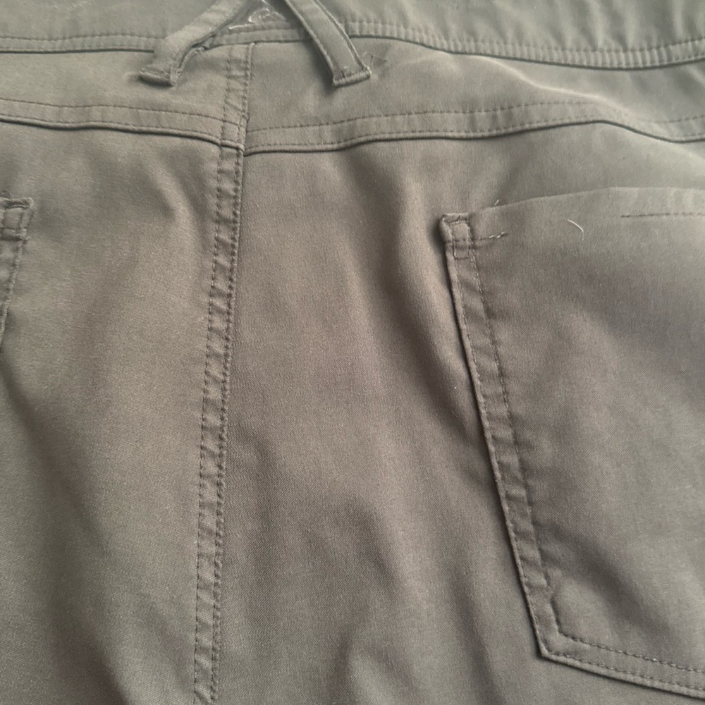 Gerry Weber Dark Gray Chinos Classic Style Dri Fit Activewear Pants 40W x 29L - Picture 3 of 10